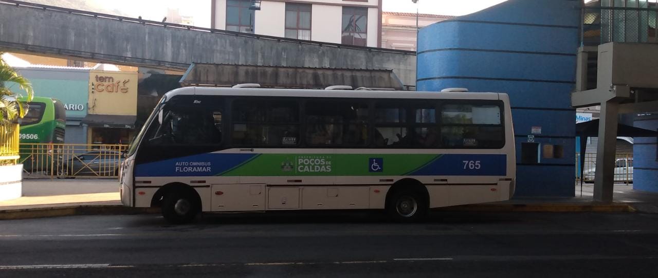 Confira os horários de linhas do transporte coletivo para esta  segunda-feira – ONDA POÇOS